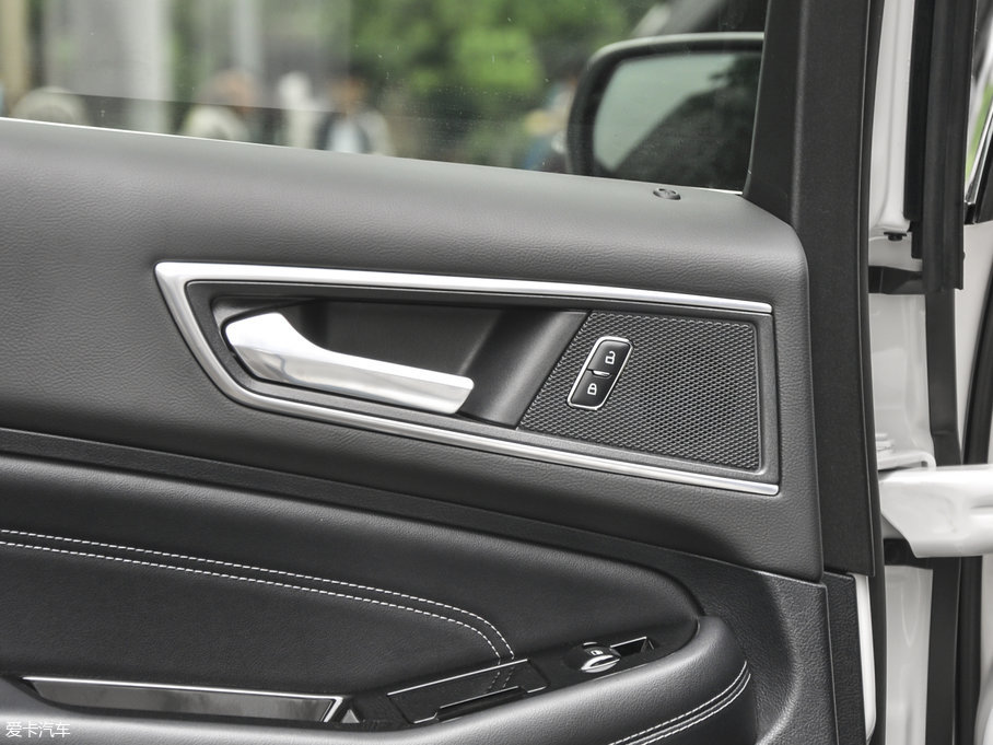 2016J EcoBoost 245 (q)J 7