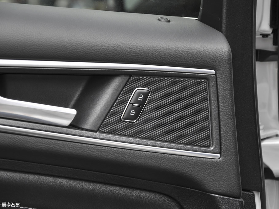 2016J EcoBoost 245 (q)J 7