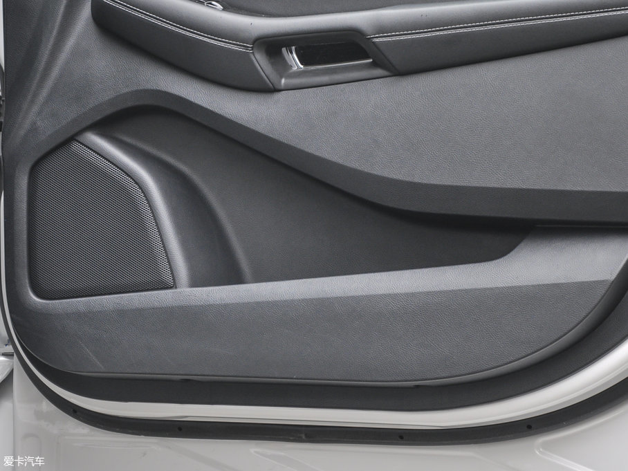 2016J EcoBoost 245 J 7