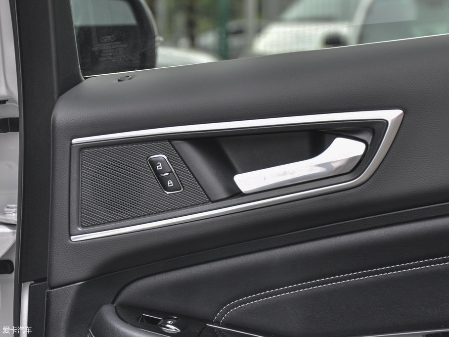 2016J EcoBoost 245 J 7