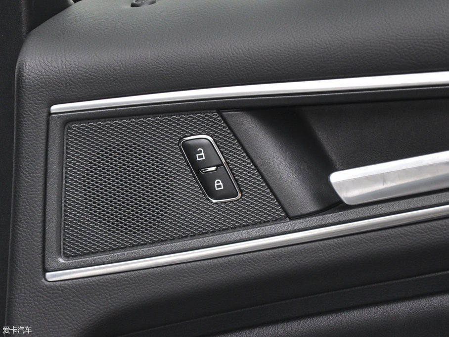 2016J EcoBoost 245 J 7