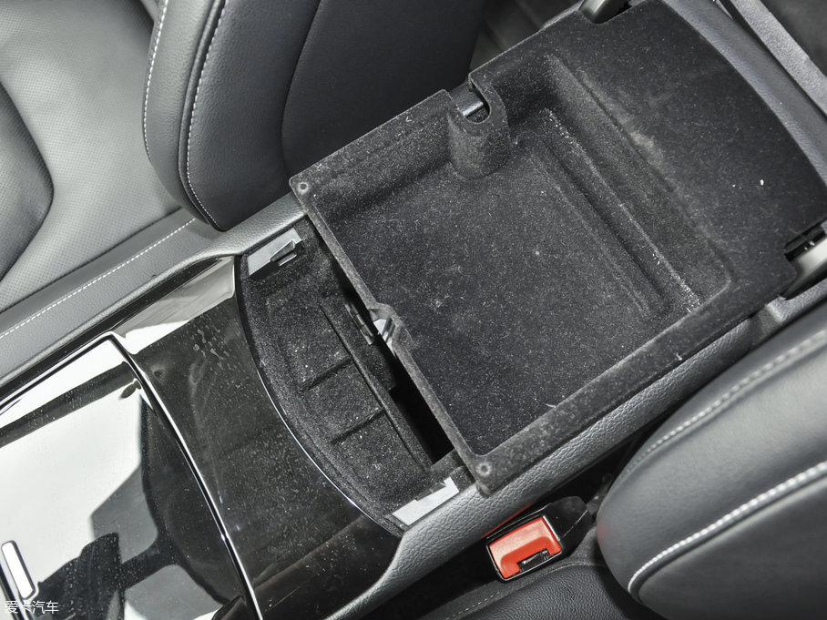 2016J EcoBoost 245 J 7