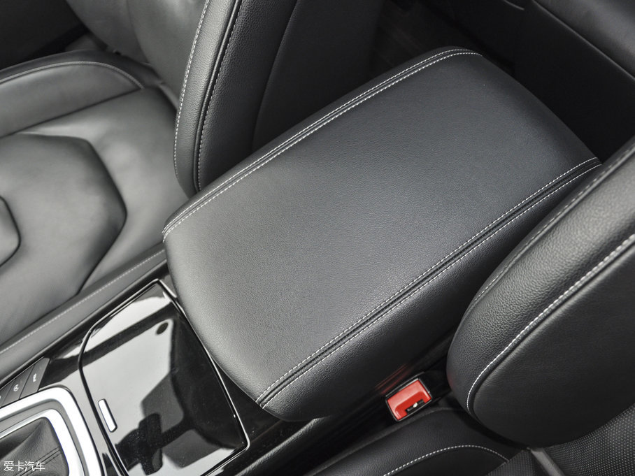 2016J EcoBoost 245 J 7