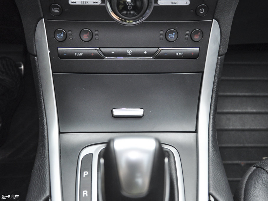 2016J EcoBoost 245 J 7