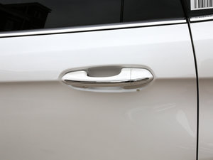 2016EcoBoost 245 J 7 {T