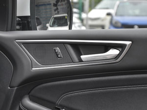 2016EcoBoost 245 J 7 g