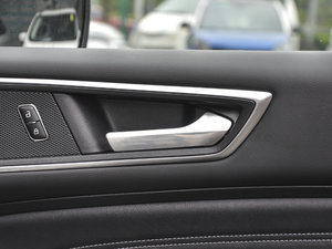 2016EcoBoost 245 J 7 g