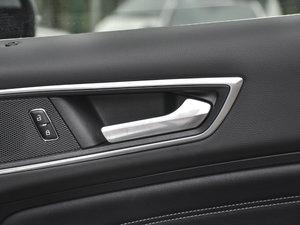 2016EcoBoost 245 J 7 g