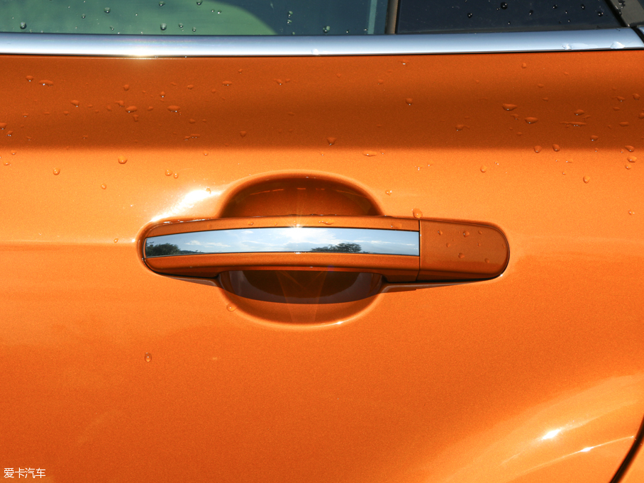 2017˹ Ɏ EcoBoost 180 Ԅ\