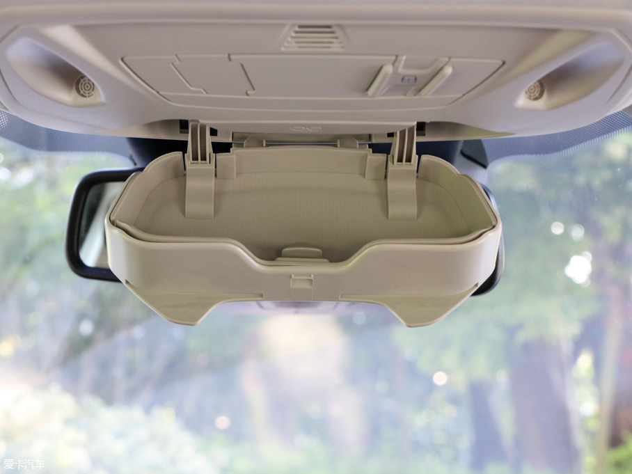 2017˹ Ɏ EcoBoost 180 Ԅ\