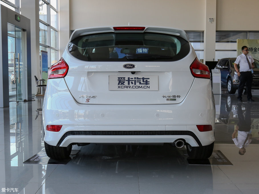 2017˹ Ɏ EcoBoost 180 Ԅ\