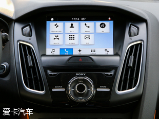 長安福特2017款新福克斯兩廂