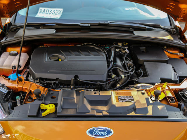 長安福特2017款新福克斯兩廂