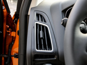 2017Ɏ EcoBoost 180 Ԅ\ g