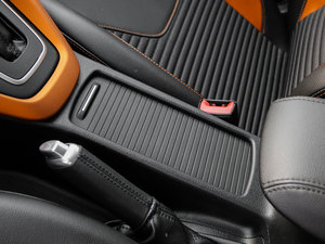 2017Ɏ EcoBoost 180 Ԅ\ g