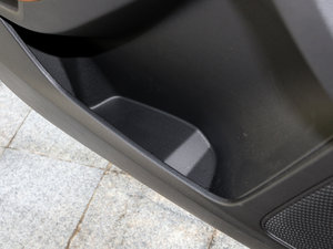 2017Ɏ EcoBoost 180 Ԅ\ ǰTg