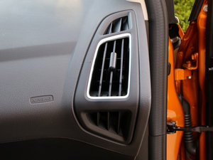 2017Ɏ EcoBoost 180 Ԅ\ g