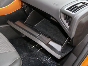 2017Ɏ EcoBoost 180 Ԅ\ 