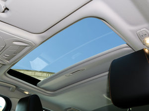 2017Ɏ EcoBoost 180 Ԅ\ g