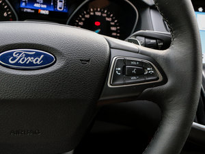 2017Ɏ EcoBoost 180 Ԅ\ п؅^