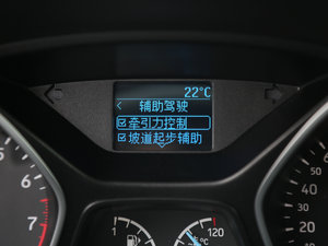 2017款两厢 EcoBoost 125 手动超能风尚型智行版 中控区