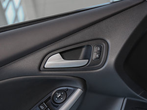 2017Ɏ EcoBoost 180 Ԅ\ g