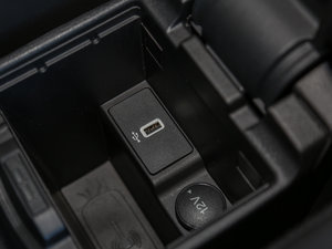 2017Ɏ EcoBoost 180 Ԅ\ g