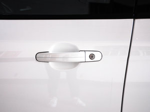 2017Ɏ EcoBoost 125 ԄӳLа {T