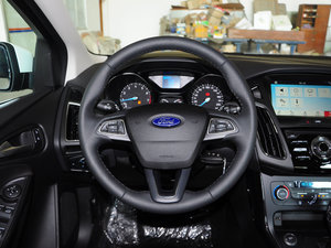 2017Ɏ EcoBoost 125 ԄӳLа P