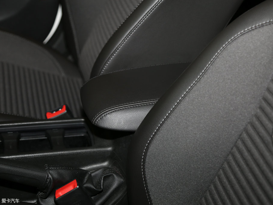 2017˹  EcoBoost 125 ԄӳLа