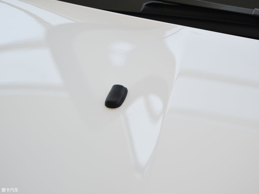 2017˹  EcoBoost 180 ԄӾӢ