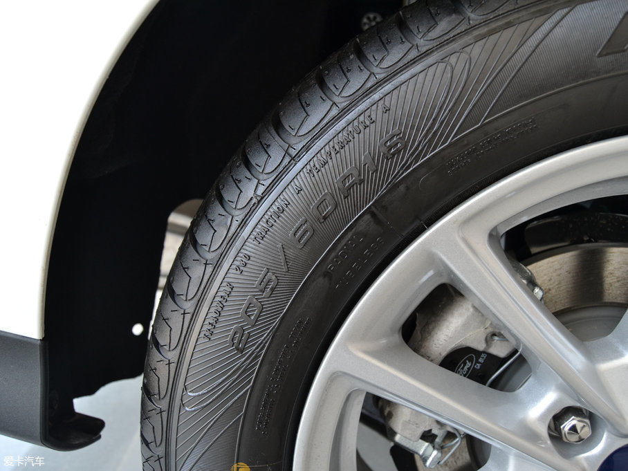 2017˹  EcoBoost 180 ԄӾӢ