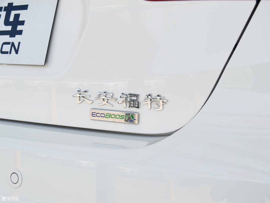 2017˹  EcoBoost 180 ԄӾӢ