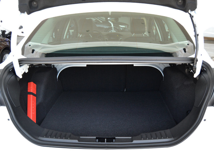 2017˹  EcoBoost 180 ԄӾӢ