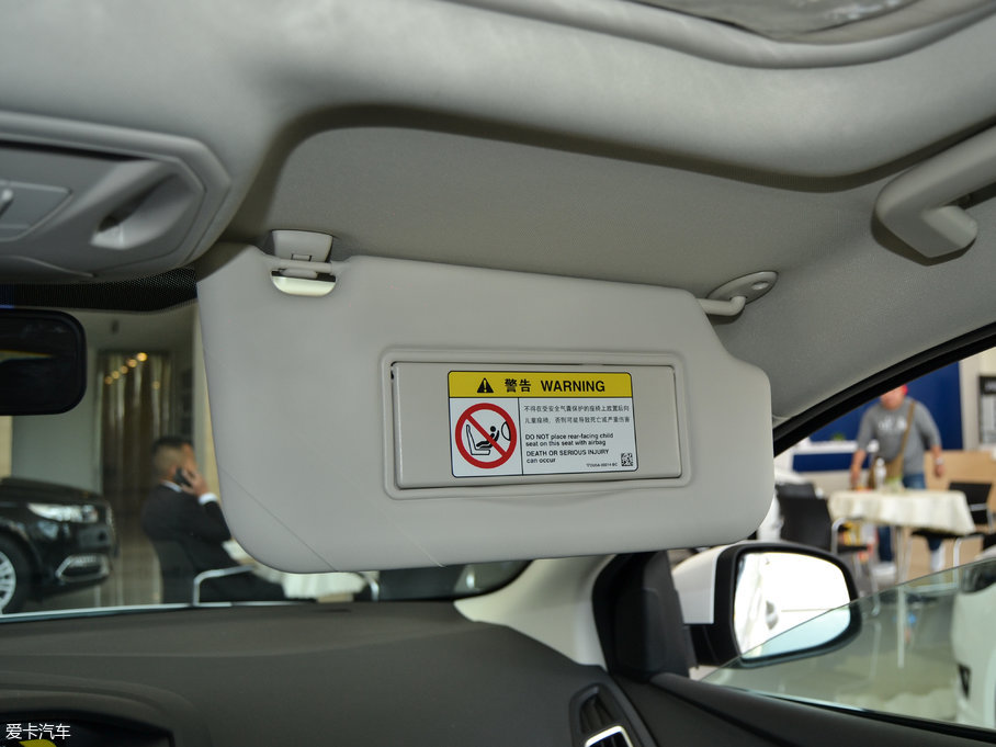 2017˹  EcoBoost 180 ԄӾӢ