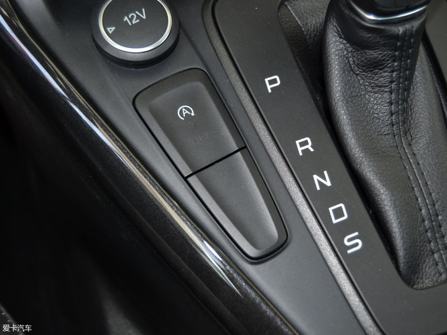 2017˹  EcoBoost 180 Ԅ(dng)Ӣ