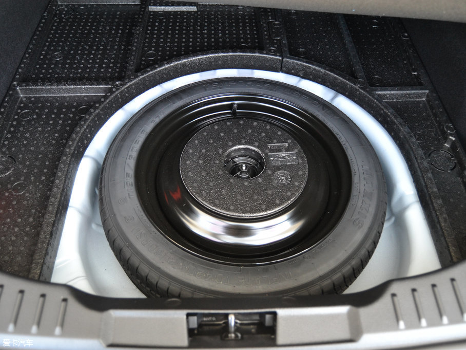 2017˹  EcoBoost 180 ԄӾӢ