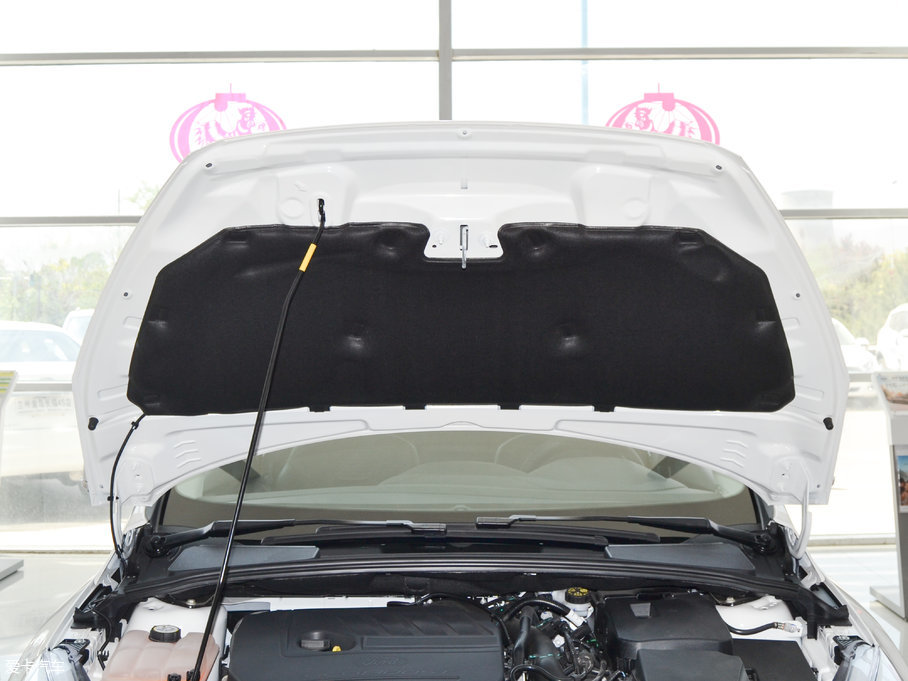 2017˹  EcoBoost 180 ԄӾӢ