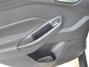 2017 EcoBoost 180 ԄӾӢ g