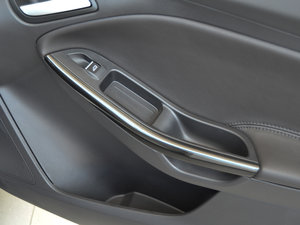 2017 EcoBoost 180 ԄӾӢ g