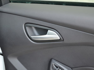 2017 EcoBoost 180 ԄӾӢ g