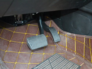 2017 EcoBoost 180 ԄӾӢ g