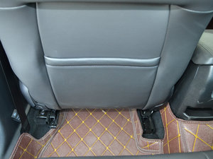 2017 EcoBoost 180 ԄӾӢ g