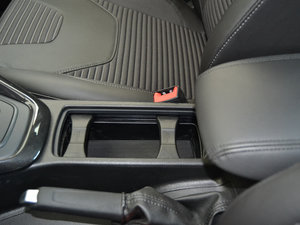 2017 EcoBoost 180 ԄӾӢ g