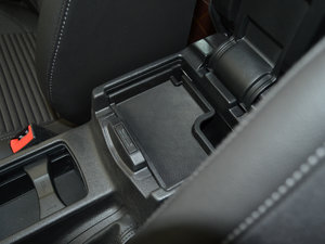 2017 EcoBoost 180 ԄӾӢ g