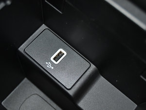 2017 EcoBoost 180 ԄӾӢ g