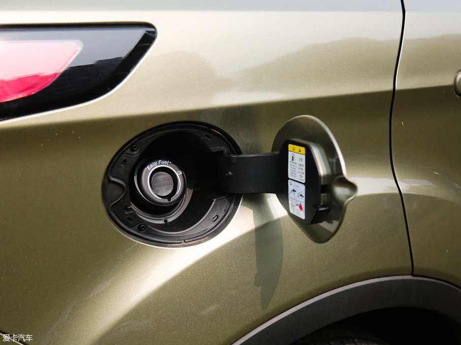 2017������ EcoBoost 180 ��������