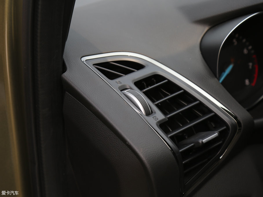 2017������ EcoBoost 180 ��������