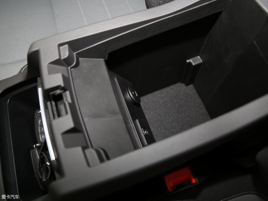 2017������ EcoBoost 180 ��򌾫����