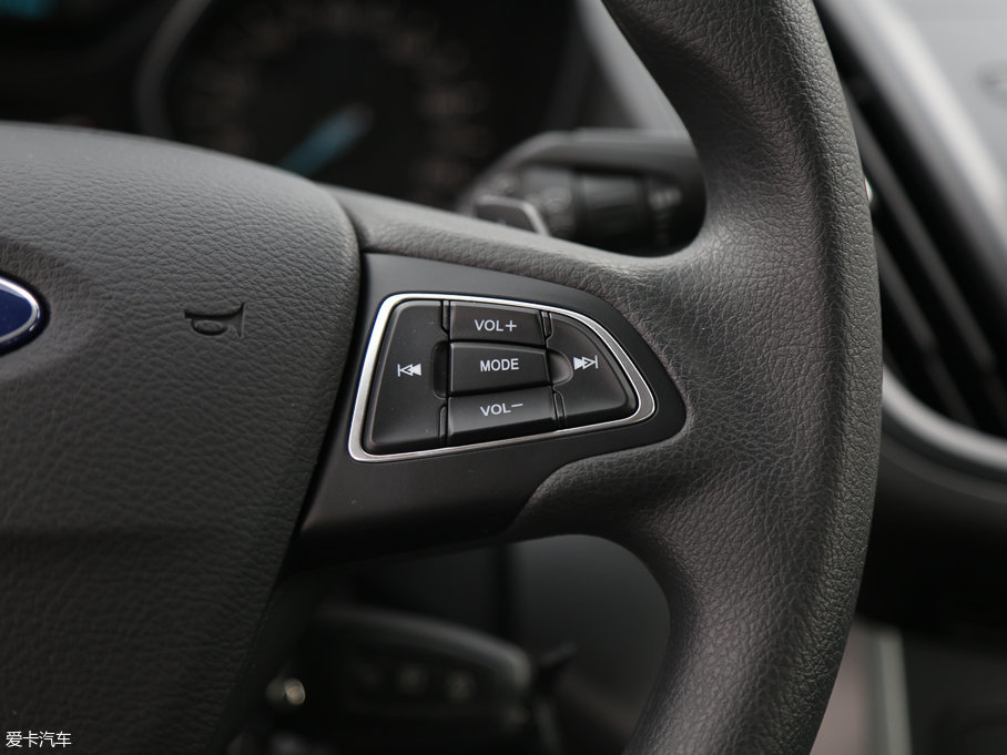 2017 EcoBoost 180 (q)